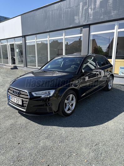 AUDI A3 Sportback 1.0 TFSI Basis