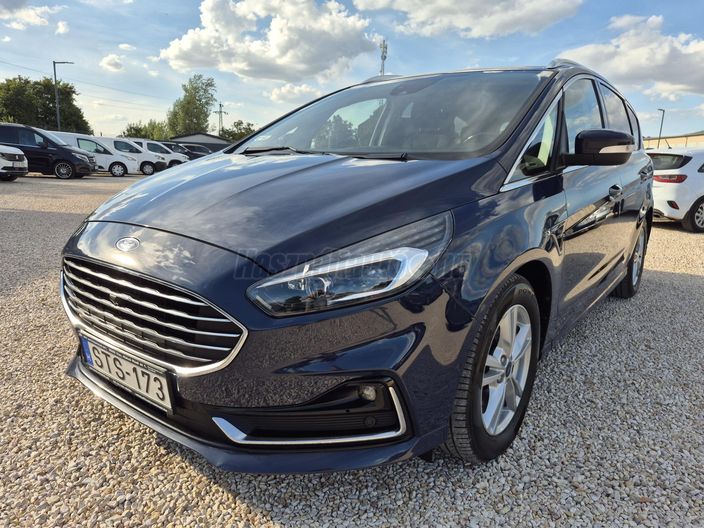 FORD S-MAX 2.0 EcoBlue Titanium (Automata) [7 személy]