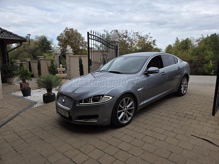 JAGUAR XF 2.0 GTDi Portfolio (Automata)