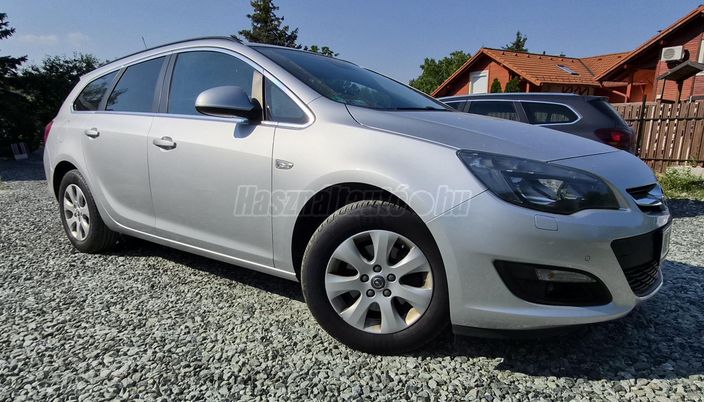 OPEL ASTRA J Sports Tourer 1.6 CDTI Start-Stop Cosmo