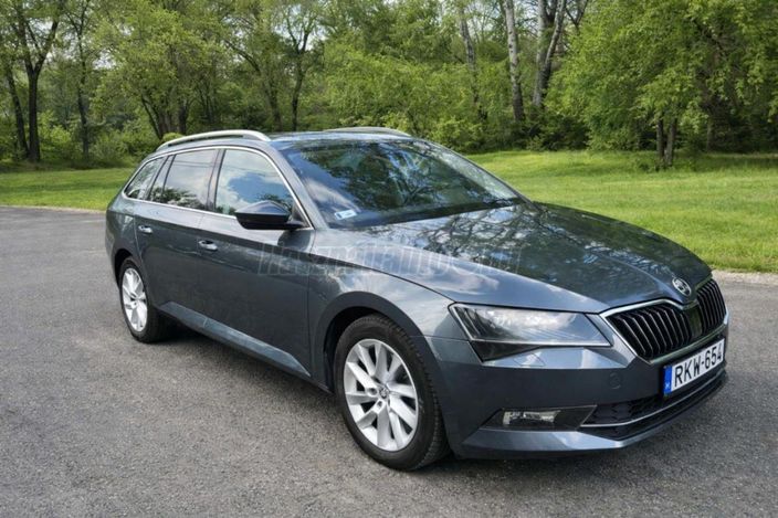 SKODA SUPERB Combi 2.0 TDI SCR Ambition 4x4 DSG