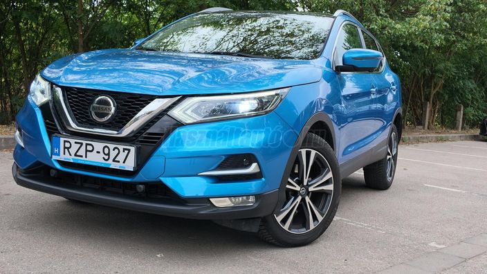NISSAN QASHQAI 1.3 DIG-T N-Connecta DCT