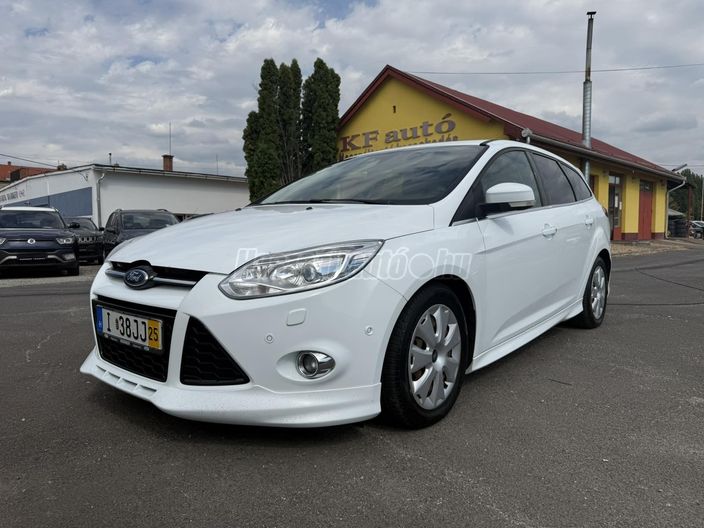 FORD FOCUS 2.0 TDCi Titanium Powershift