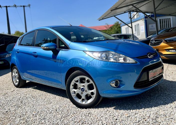 FORD FIESTA 1.25 Titanium
