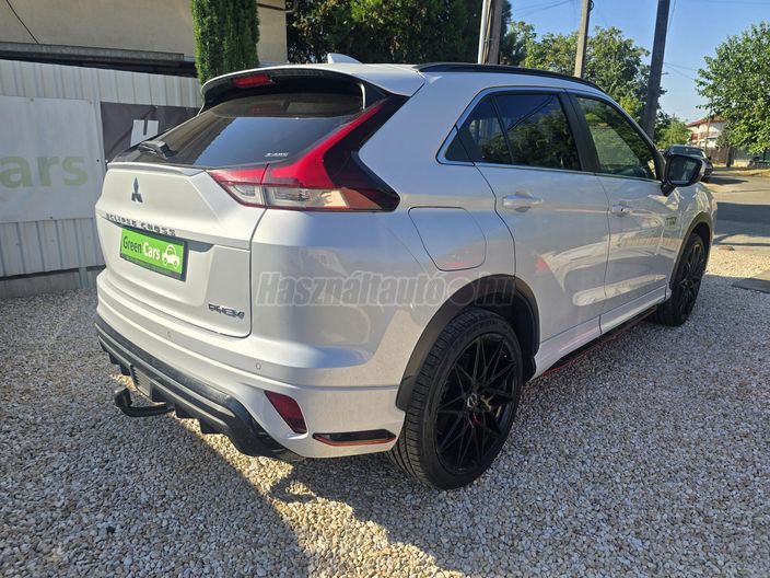 MITSUBISHI ECLIPSE CROSS 2.4 PHEV Instyle Navi 4WD CVT