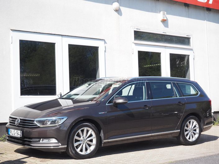 VOLKSWAGEN PASSAT VIII Variant 2.0 TDI BMT SCR Highline 4Motion DSG