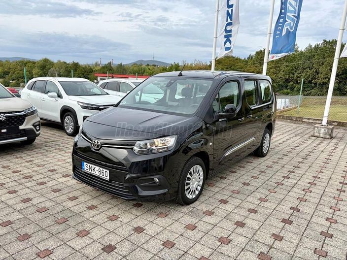 TOYOTA PROACE City Verso 1.5D Family L2H1 MT6 [7 személy]