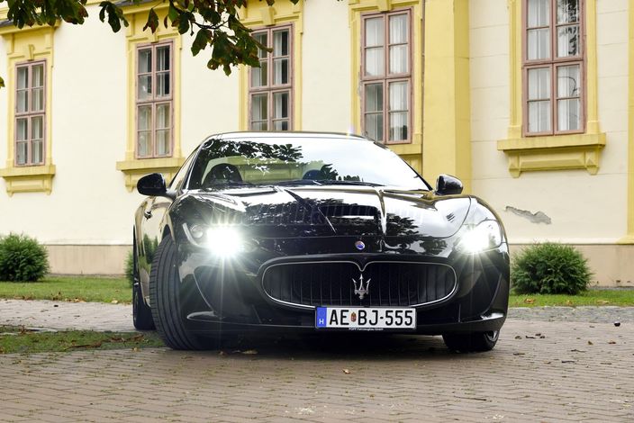 MASERATI GRANTURISMO 4.7 MC Stradale (Automata)