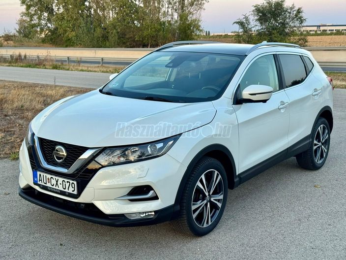NISSAN QASHQAI 1.3 DIG-T N-Connecta