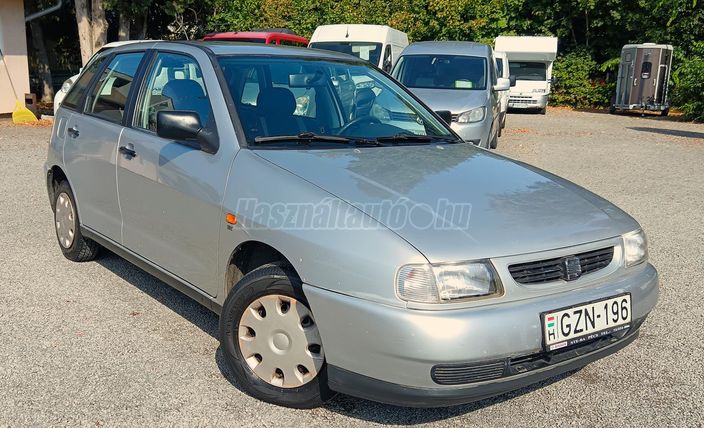 SEAT IBIZA 1.4 Select