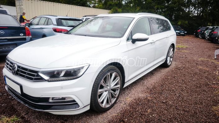 VOLKSWAGEN PASSAT VIII Variant 2.0 TDI BMT SCR Highline DSG7