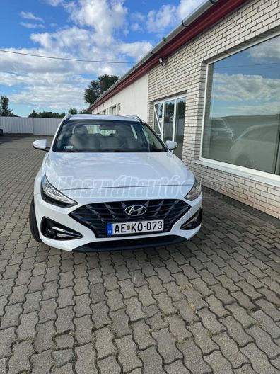 HYUNDAI I30 1.5 DPi Comfort Plus