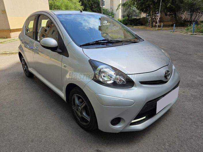 TOYOTA AYGO 1.0 Life