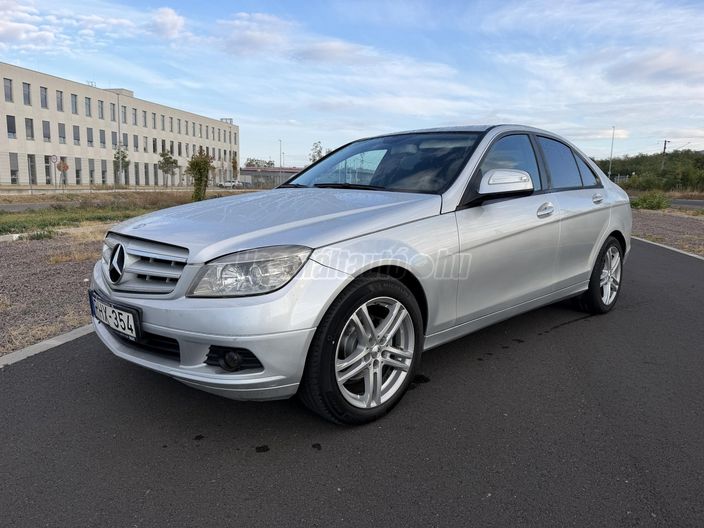 MERCEDES-BENZ C 220 CDI Elegance