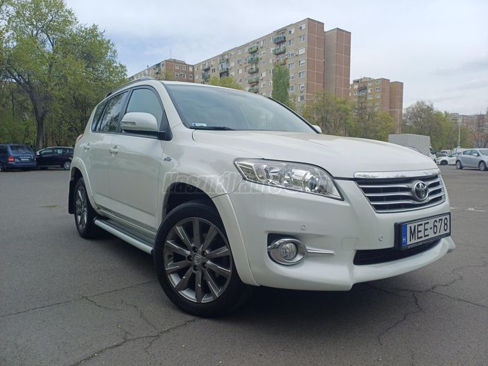 TOYOTA RAV 4 Rav4 2.2 DCAT Executive (Automata)
