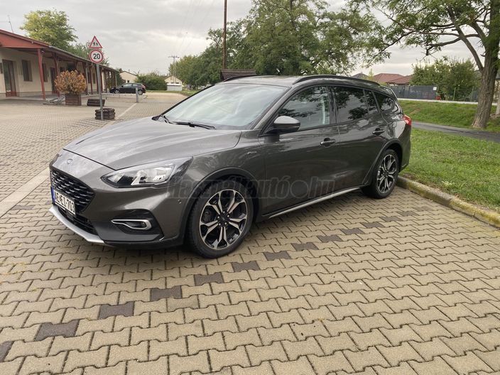 FORD FOCUS 2.0 EcoBlue SCR Active
