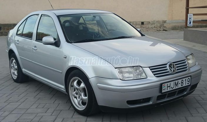 VOLKSWAGEN BORA 1.6