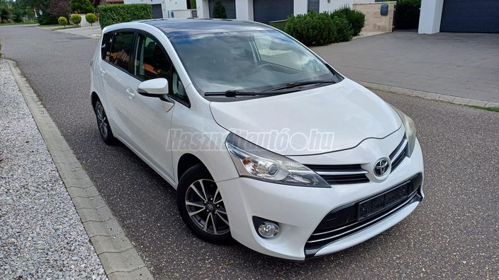 TOYOTA VERSO 2.0 D-4D Active