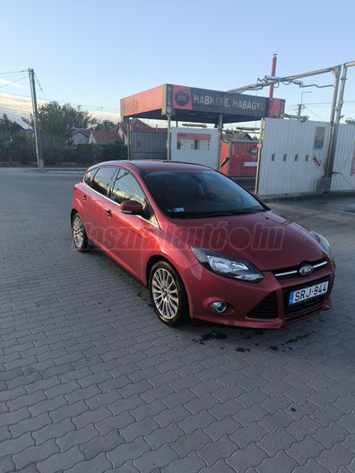 FORD FOCUS 1.6 SCTI Ecoboost Titanium