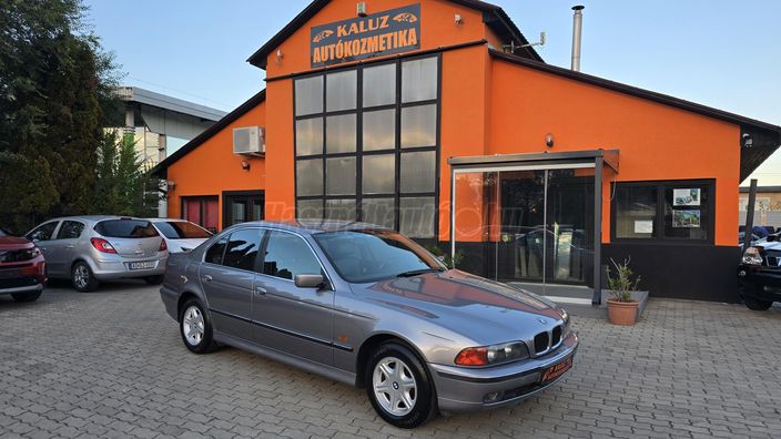 BMW 523 523i
