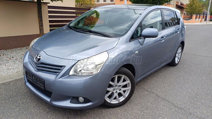 TOYOTA VERSO 1.6 Sol Navi