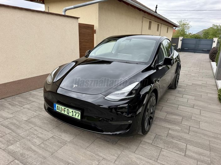 TESLA MODEL Y Performance AWD (Automata)