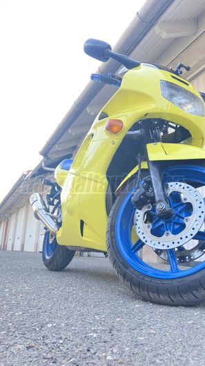 HONDA CBR 600 F2