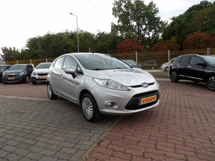 FORD FIESTA 1.6 Titanium