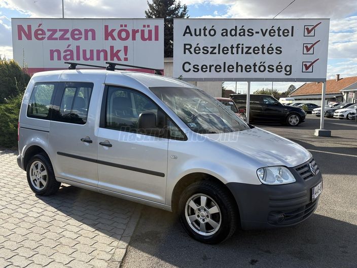VOLKSWAGEN CADDY 1.6 LIFE 7 SZEMÉLYES