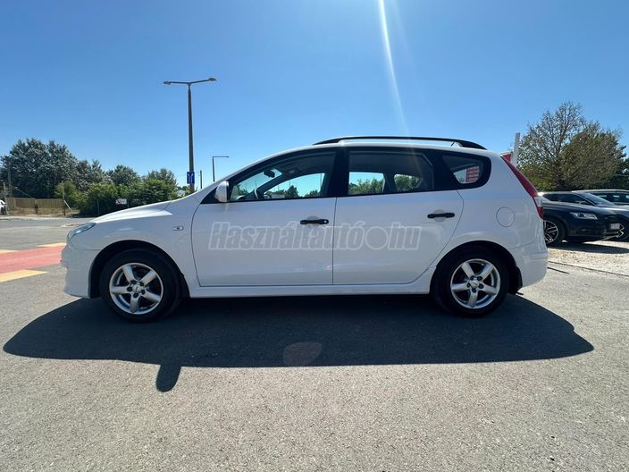 HYUNDAI I30 CW 1.4i Comfort