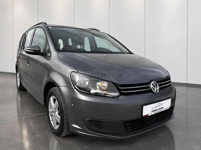 VOLKSWAGEN TOURAN 1.6 CR TDI Comfortline