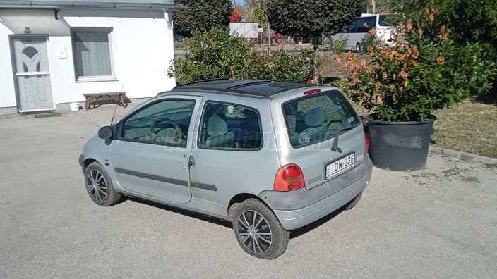 RENAULT TWINGO 1.2 16V Helios