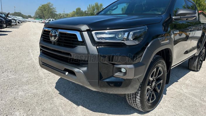 TOYOTA HILUX 2.8 D-4D MHEV 4x4 Double Invincible (Automata)