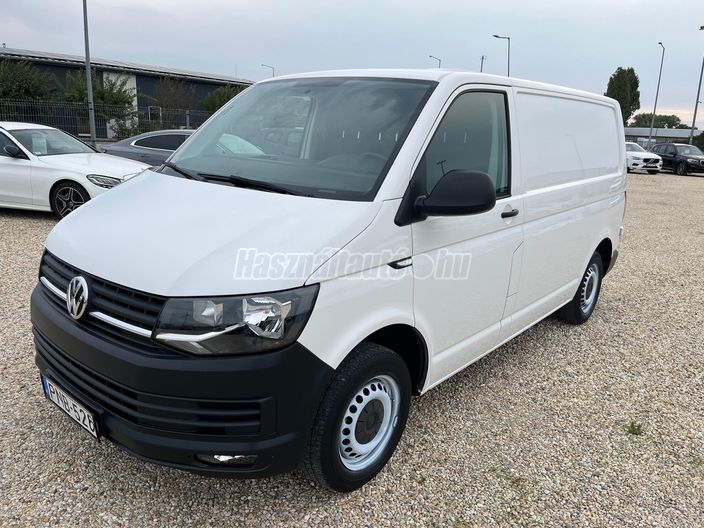 VOLKSWAGEN TRANSPORTER T6 2.0 TDi BMT RT E6 (3 személyes )