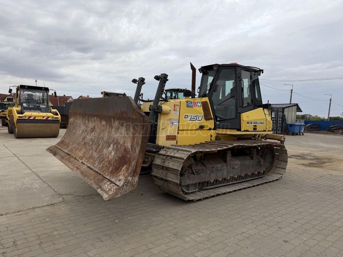 NEW HOLLAND D150