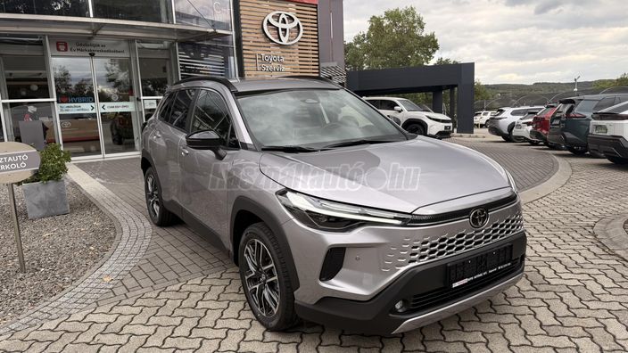 TOYOTA COROLLA CROSS 1.8 Hybrid Style e-CVT