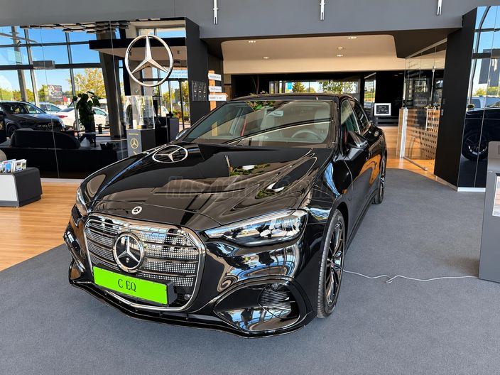 MERCEDES-BENZ C 400 4Matic EQ