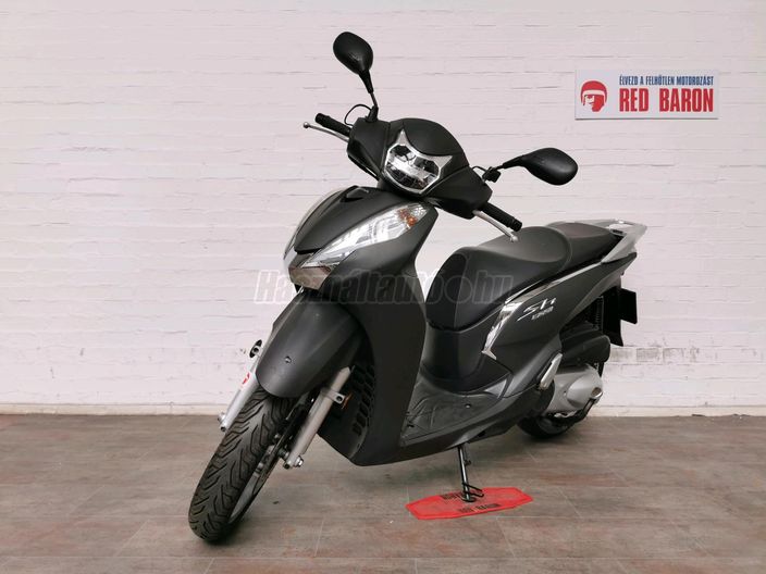 HONDA SH 300
