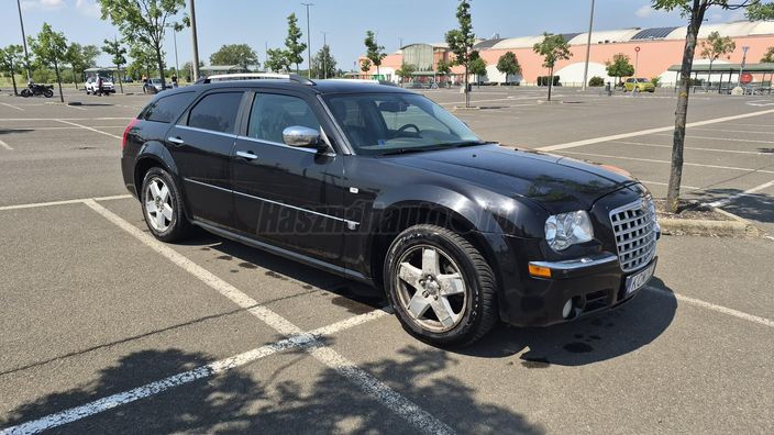 CHRYSLER 300 C Touring 5.7 HEMI AWD (Automata)