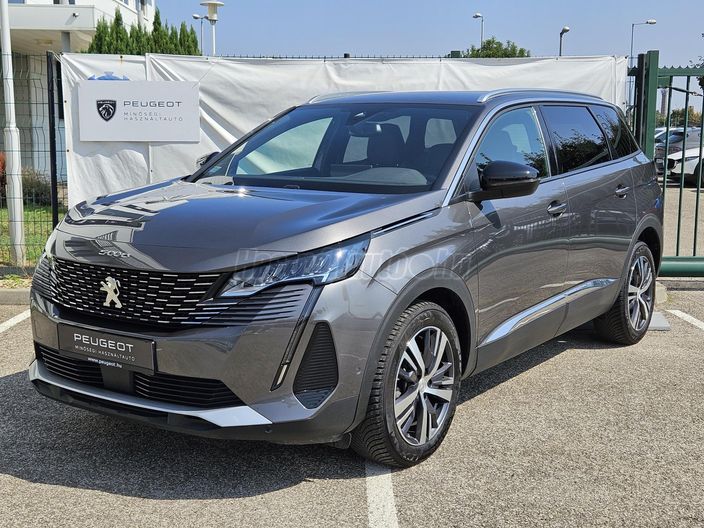 PEUGEOT 5008 1.2 Hybrid Allure Pack e-DCS6 (7 személyes )