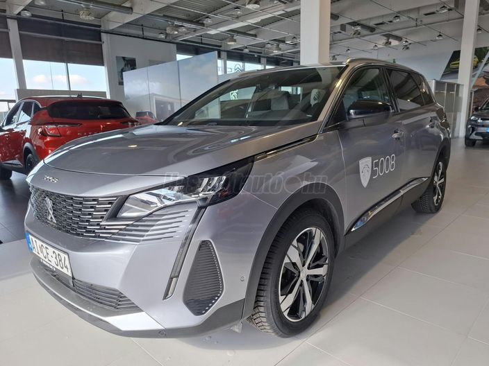 PEUGEOT 5008 1.2 Hybrid Allure Pack e-DCS6 (7 személyes )