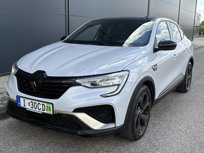 RENAULT ARKANA 1.6 E-Tech Hybrid R.S. Line