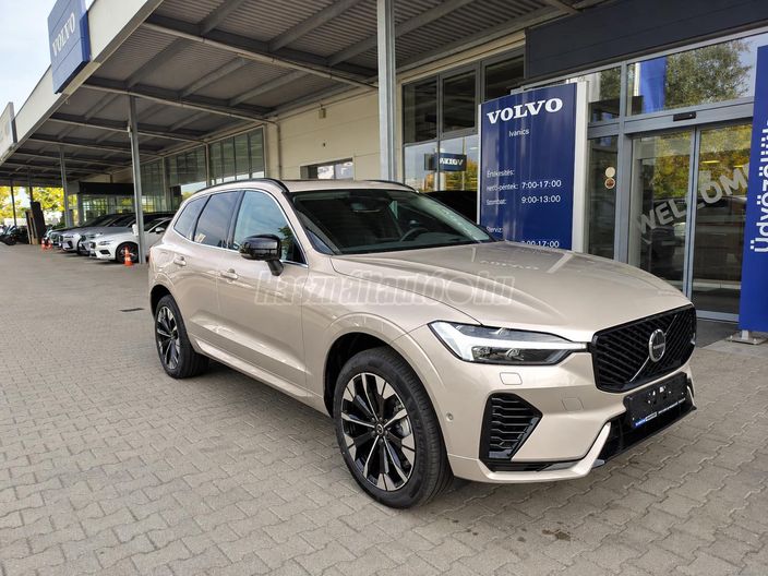 VOLVO XC60 2.0 [B5] MHEV Ultra Dark AWD Geartronic