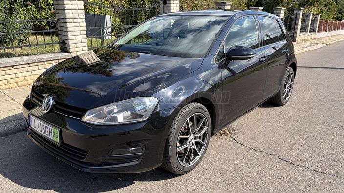 VOLKSWAGEN GOLF VII 1.2 TSI BMT Comfortline