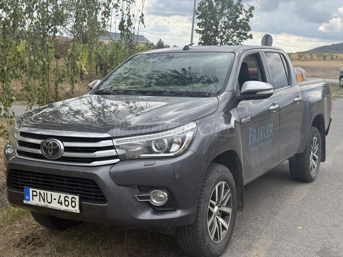 TOYOTA HILUX 2.4 D-4D 4x4 Double Executive Leather (Automata)
