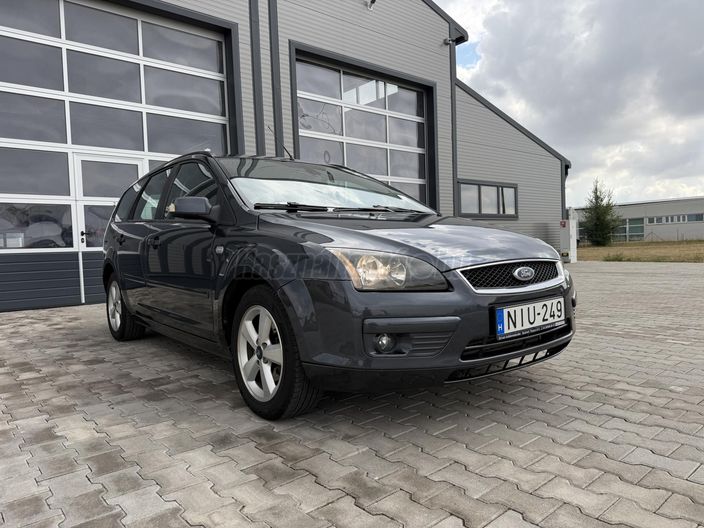 FORD FOCUS 1.6 TDCi Titanium DPF