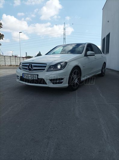 MERCEDES-BENZ C 220 CDI BlueEFFICIENCY Avantgarde
