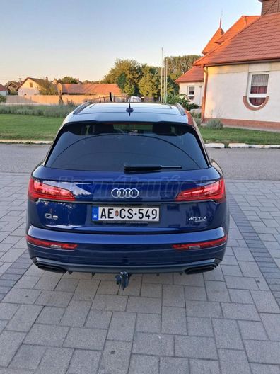 AUDI Q5 40 TDI S line quattro S-tronic