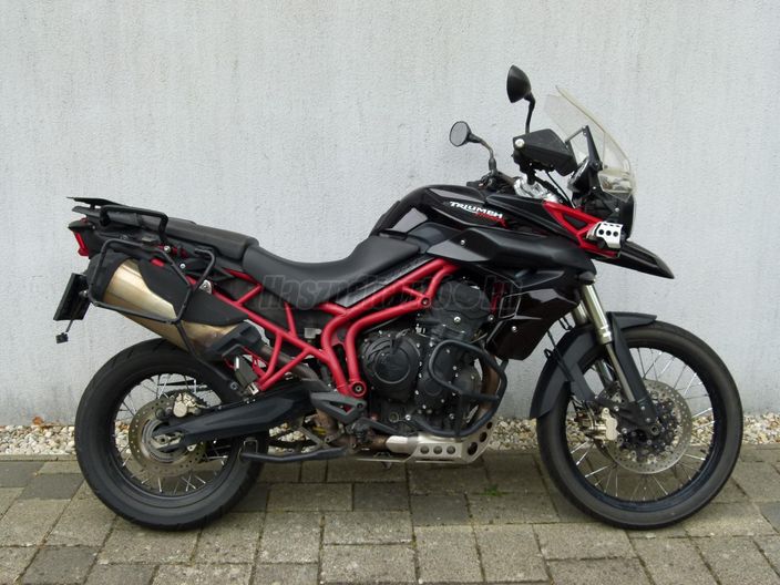 TRIUMPH TIGER 800 XC