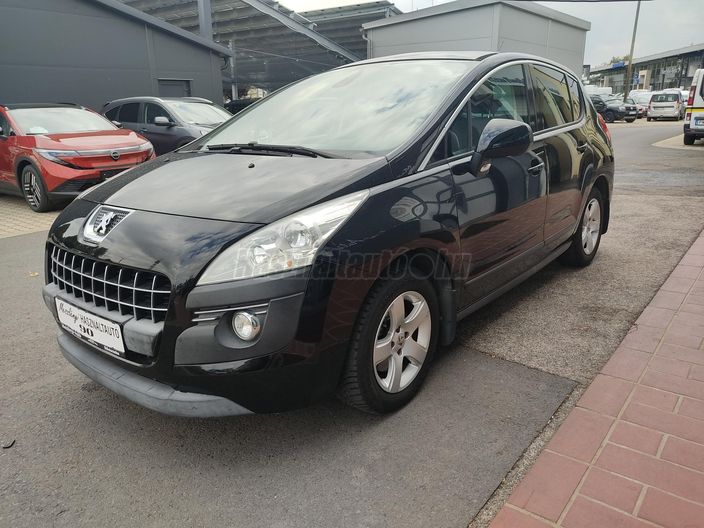 PEUGEOT 3008 1.6 THP Premium
